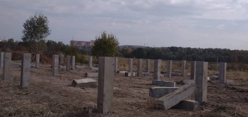 Фундамент на забивных ЖБ сваях