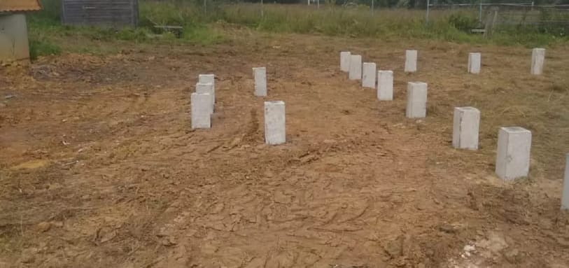 Фундамент на забивных ЖБ сваях