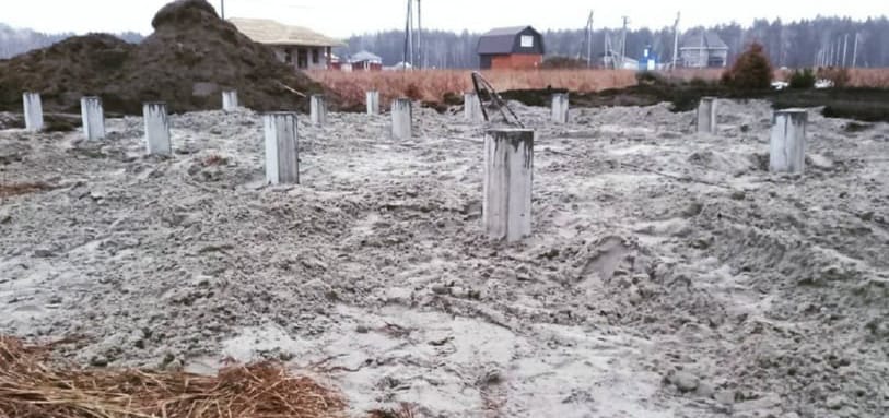 Фундамент на забивных ЖБ сваях